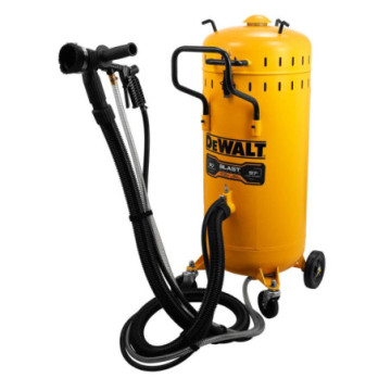 DXCM009-0369 Abrasive BlastVac for Clean, Portable Sandblasting, 120V, 5.5 - 6.5 SCFM, 115 PSI
